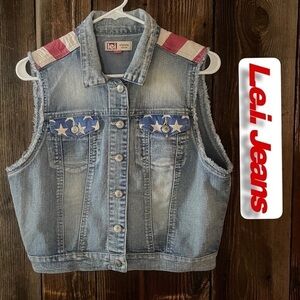 Lei Jeans Patriotic Jean Vest w/ stars & stripes Ladies Sz Medium